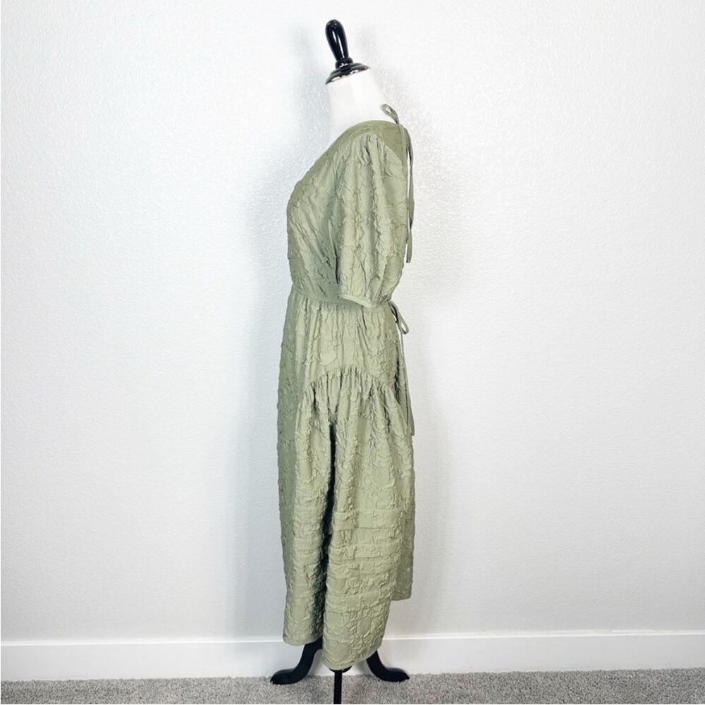 Tuckernuck Moon River Olive Textured Midi Dress medium - Picture 6 of 11